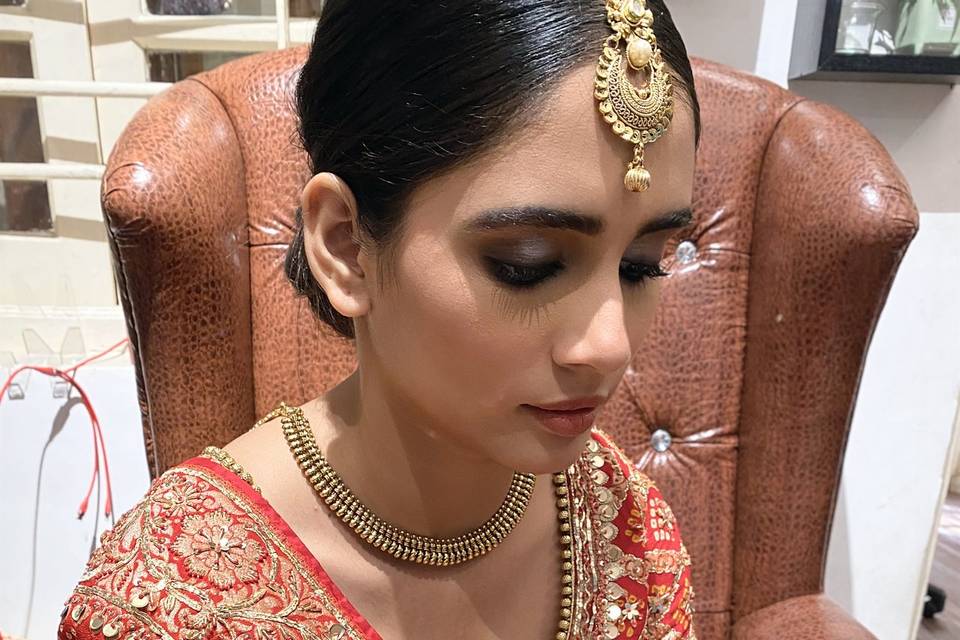 Wedding makeup