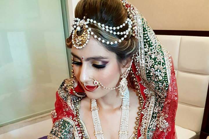 Bridal makeup