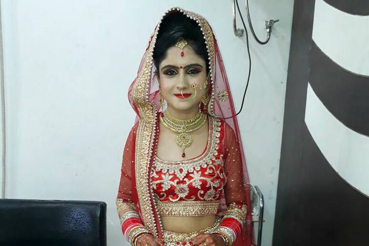 Bridal makeup