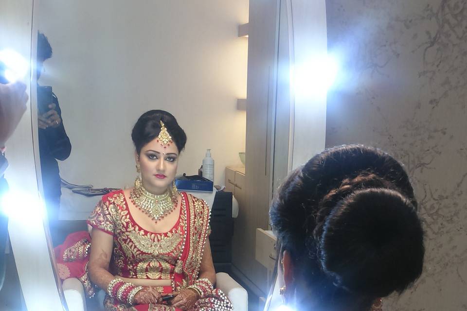 Studio 11 Salon & Spa, Chandanagar