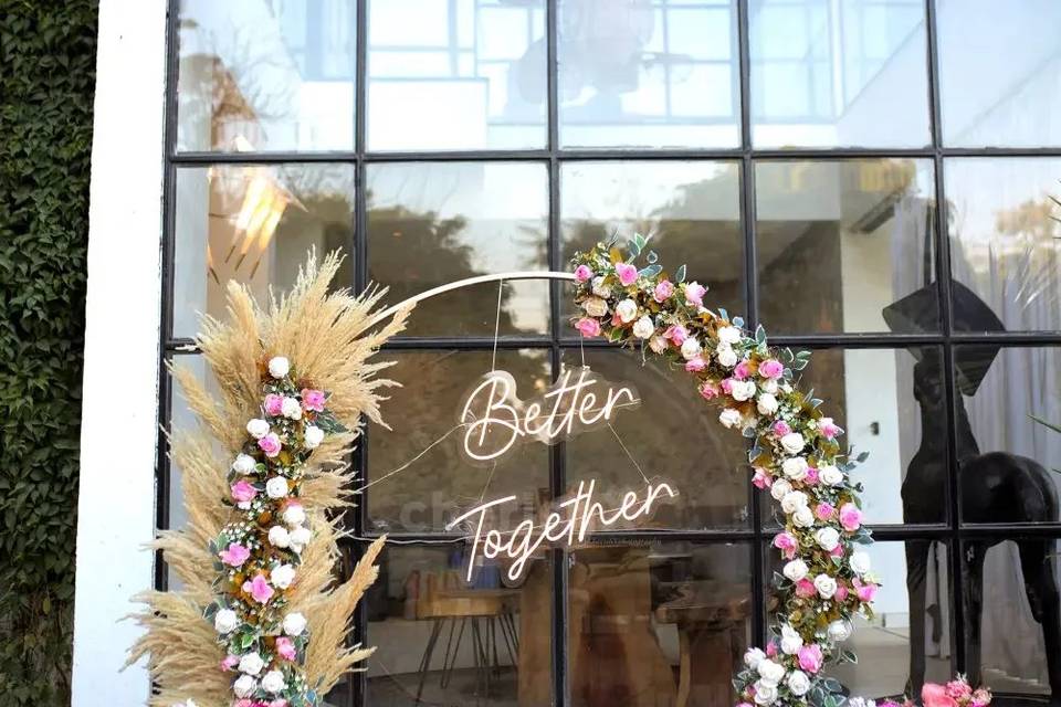 Entrance decor