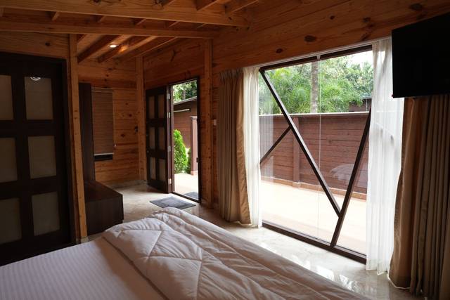 Accommodation