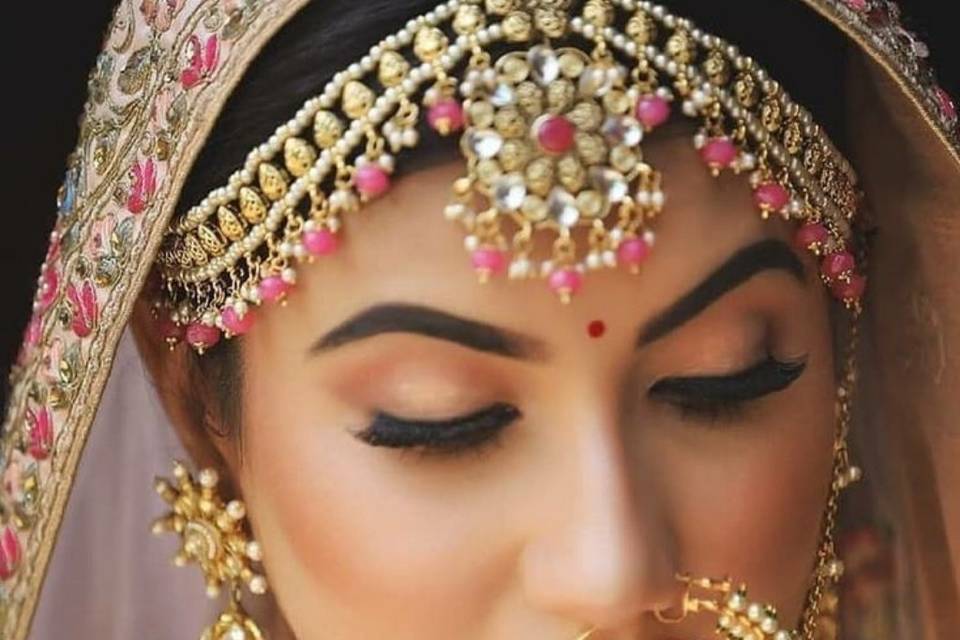 Bridal makeup