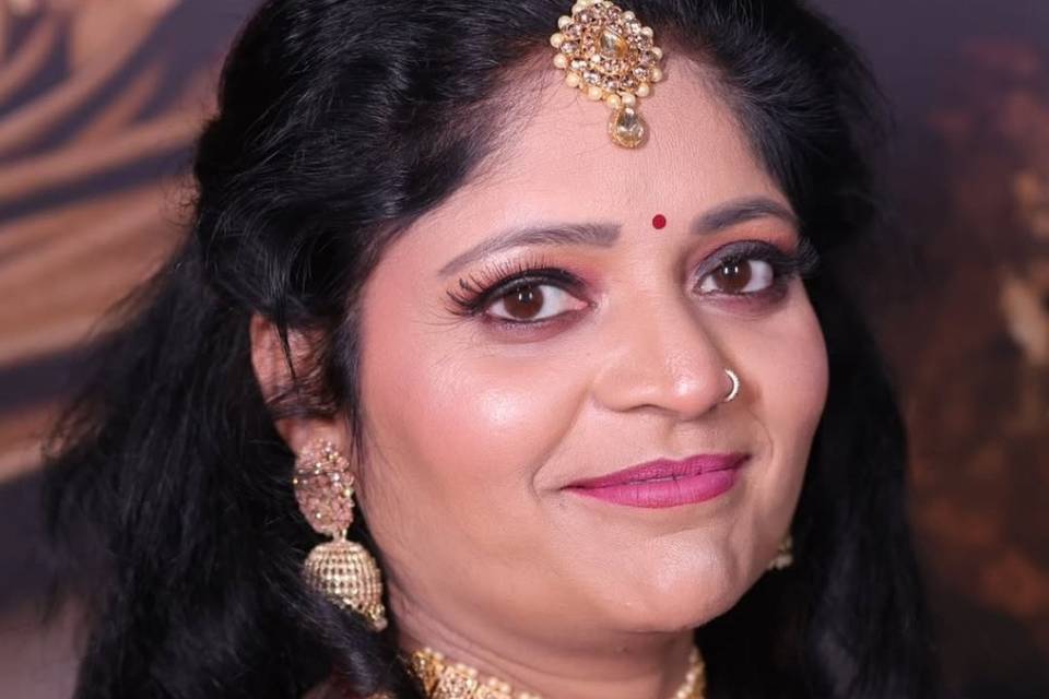 Party makeup