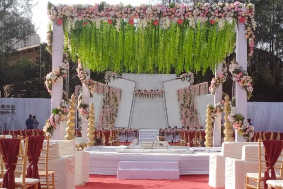 Phera Mandap Decor