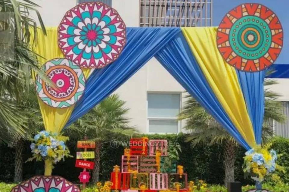 Mehendi Entrance Passage