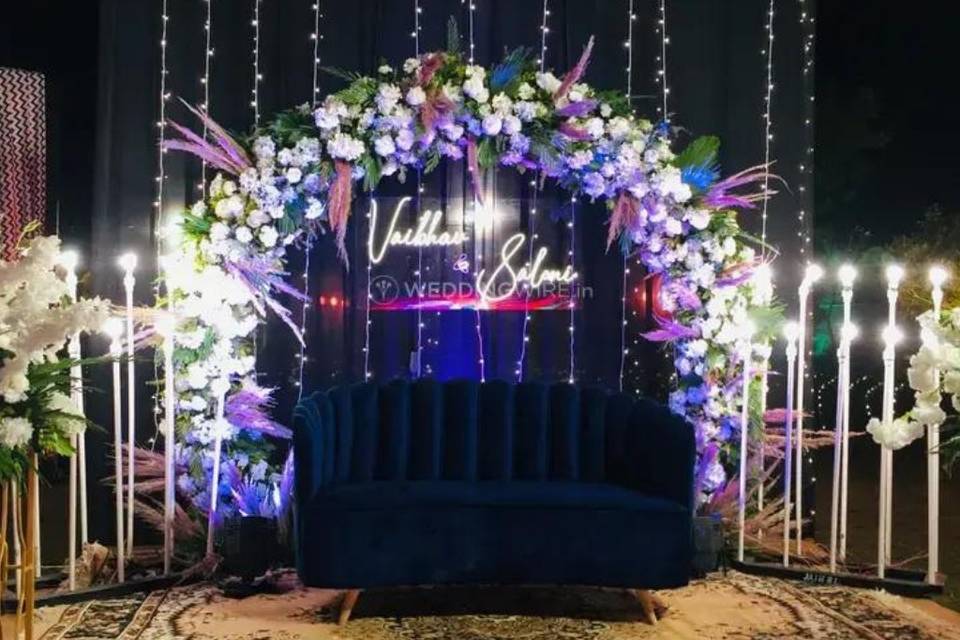 Sangeet Couple Seating