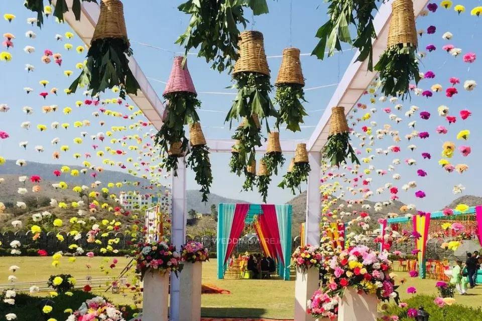 Mehendi Entrance Passage