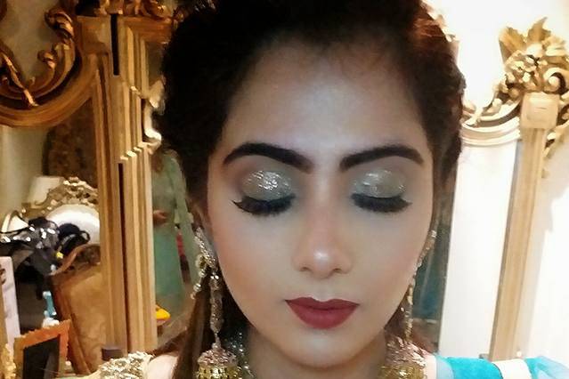 Makeovers by Anchal