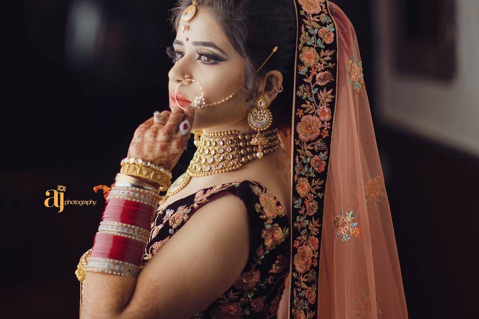 Bride Surbhi