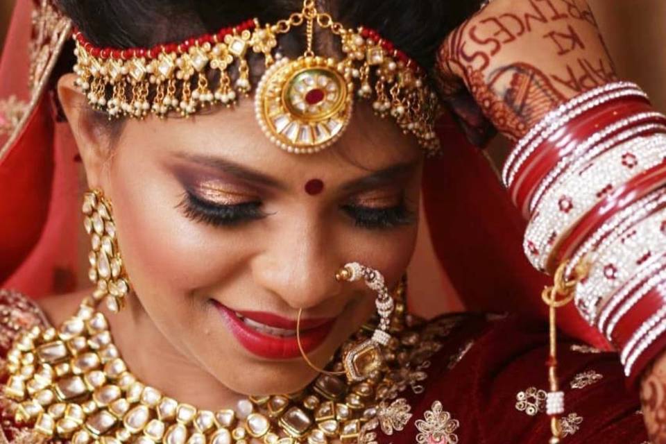 Bridal makeup