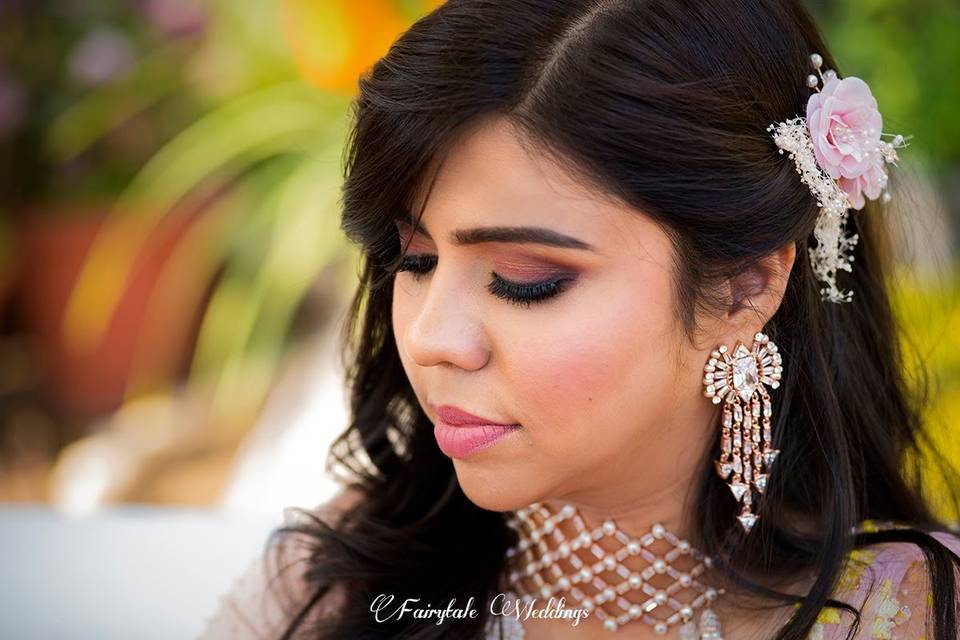 Makeup by Simran Kalra