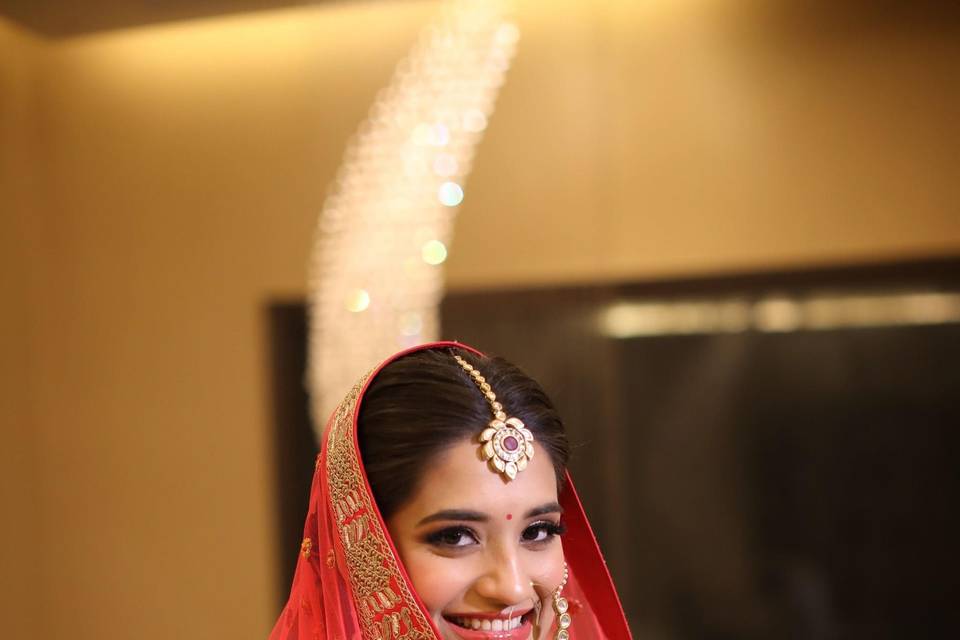 Makeup by Simran Kalra