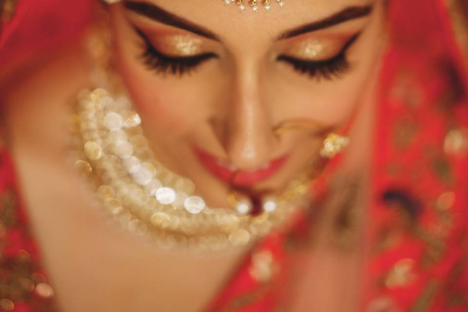 Makeup by Simran Kalra