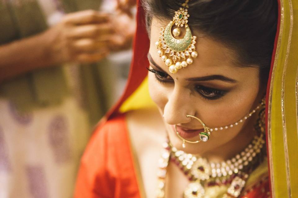 Makeup by Simran Kalra