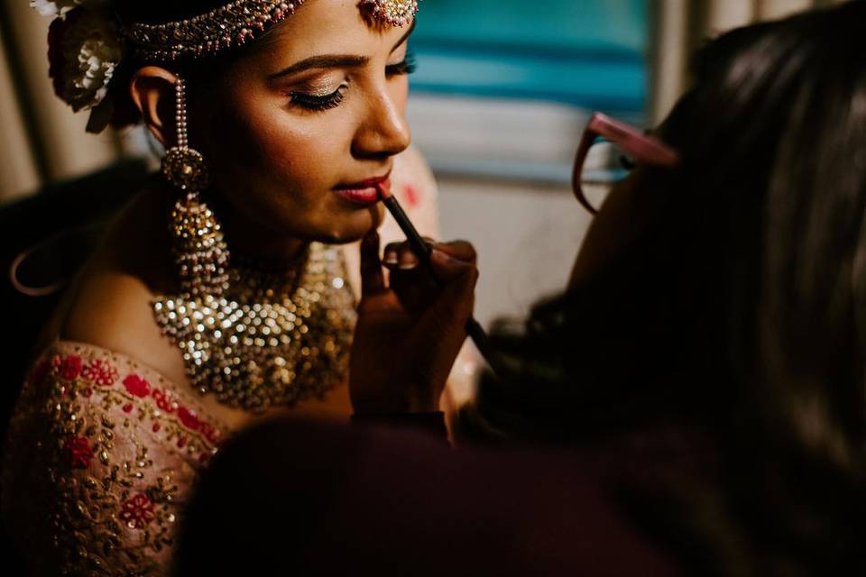 Makeup by Simran Kalra