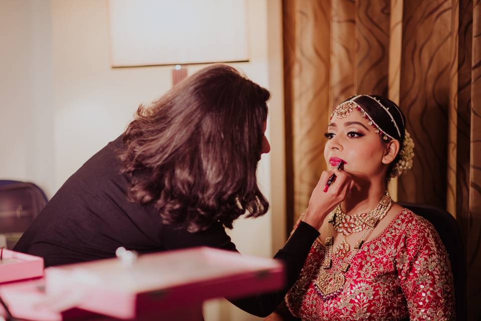 Makeup by Simran Kalra