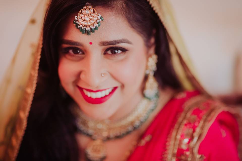 Makeup by Simran Kalra