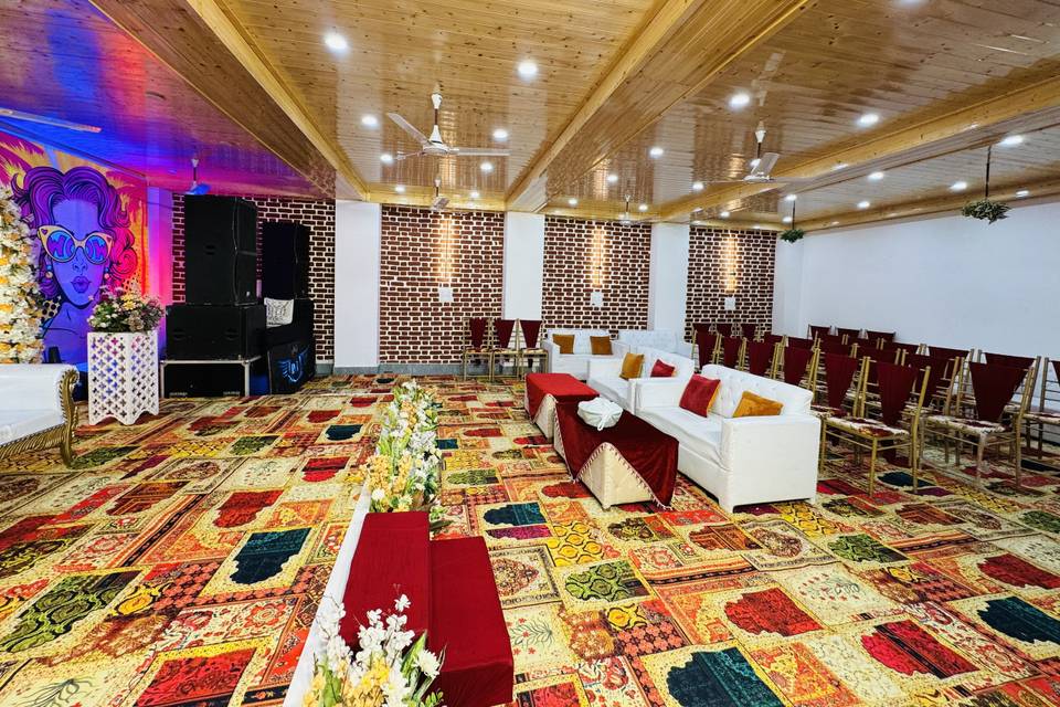INDOR HALL WEDING DECOR