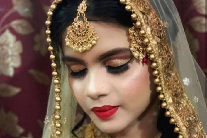 Bridal makeup