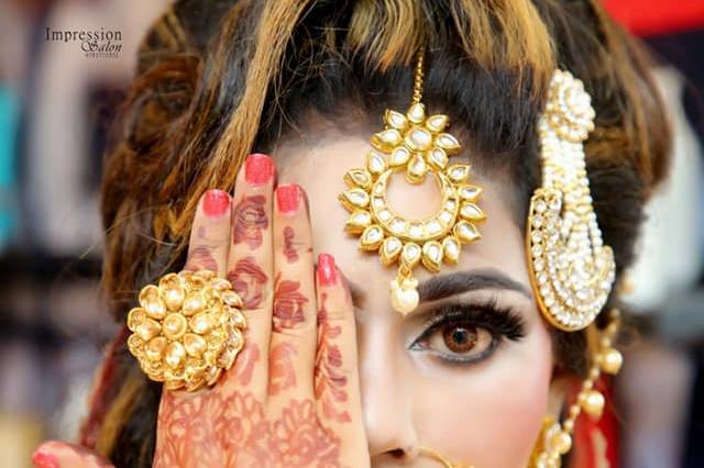 Bridal makeup