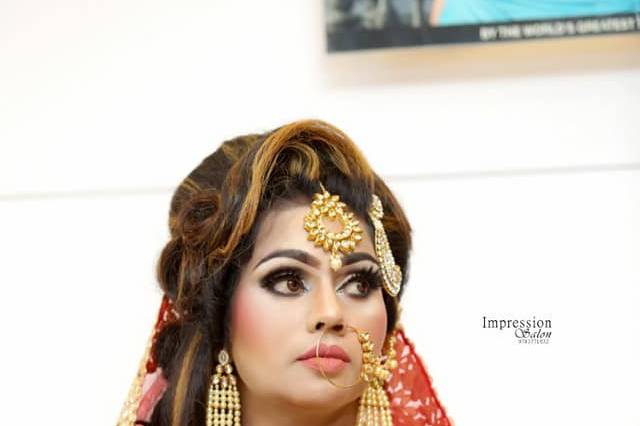 Bridal makeup