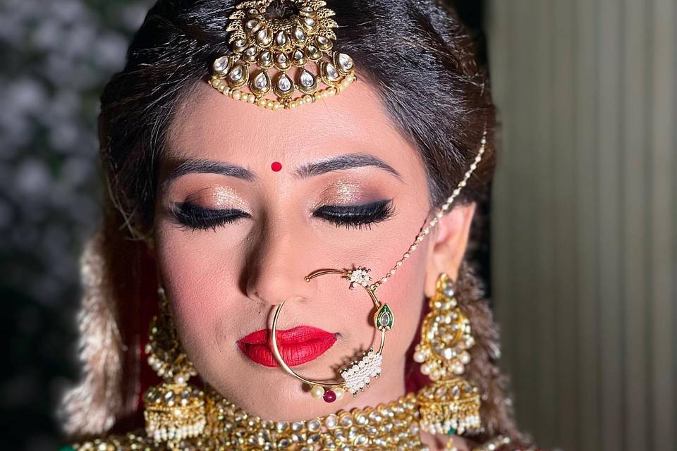 Shreya Kumar Makeovers