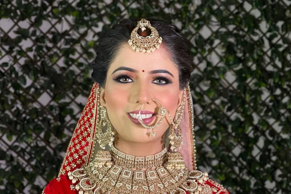 Shreya Kumar Makeovers