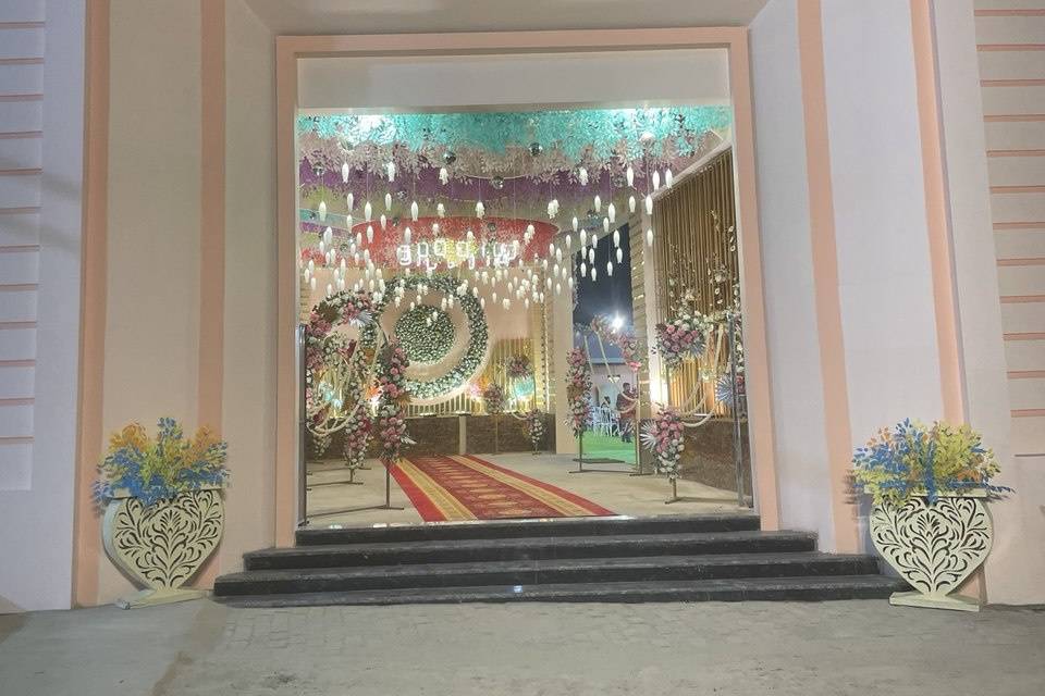 Entrance decor