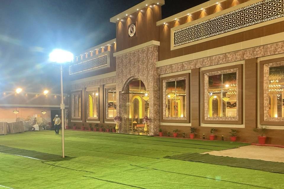 Lawn area