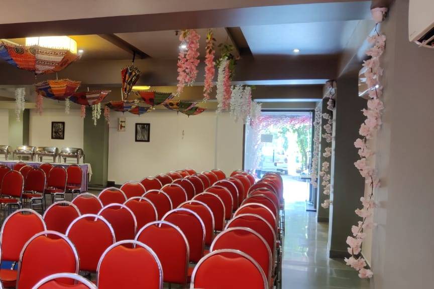 Banquet hall