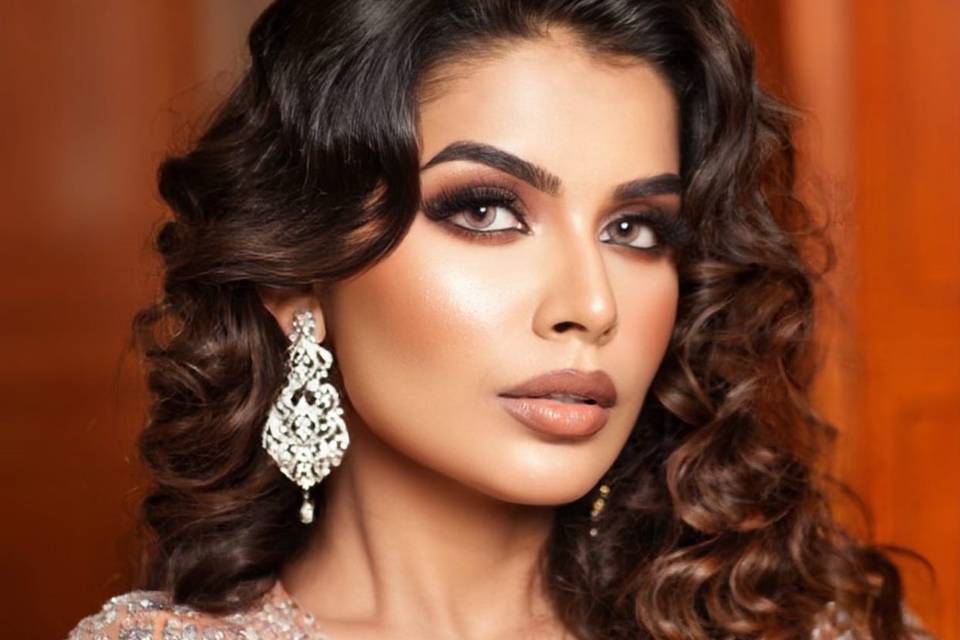 AWM-Makeovers by Aastha