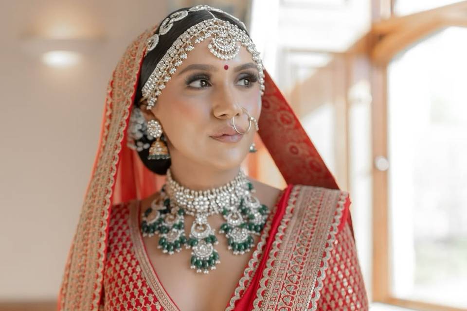 Bridal look