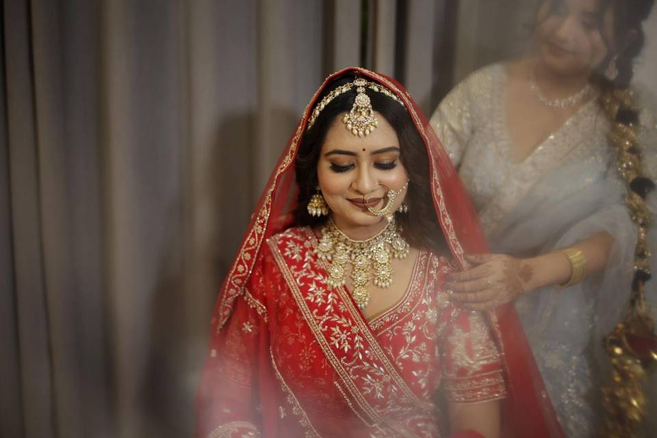 Bridal look