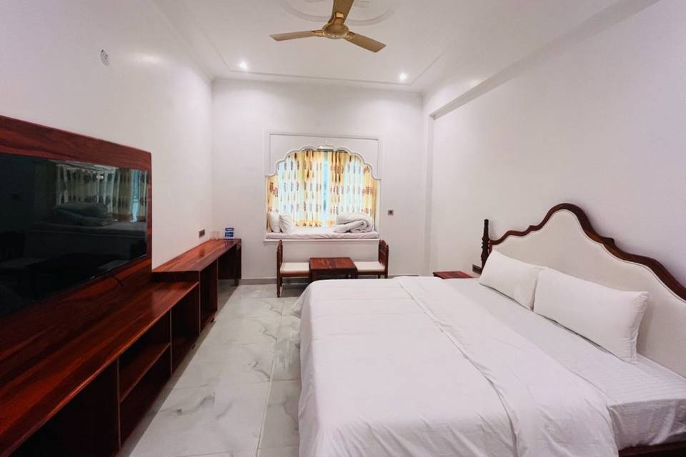 Accommodation