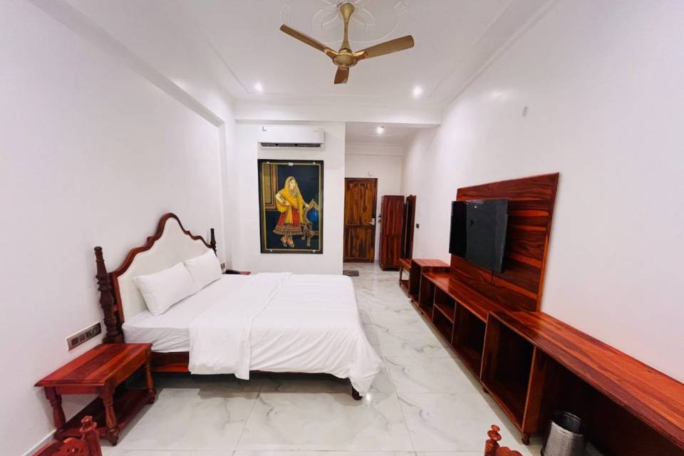 Accommodation