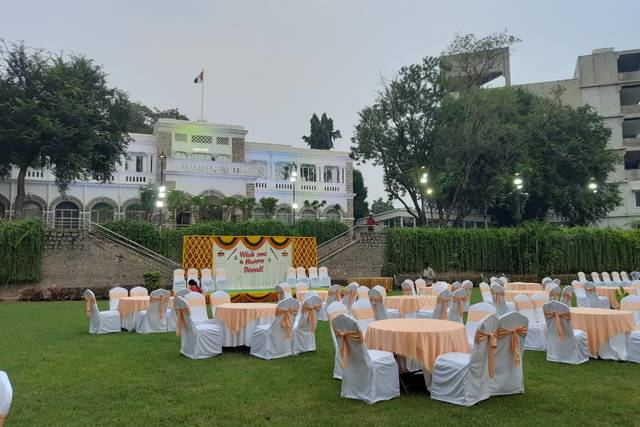 Lawn area