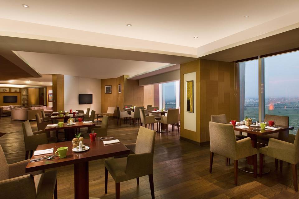 Crowne Plaza, Greater Noida