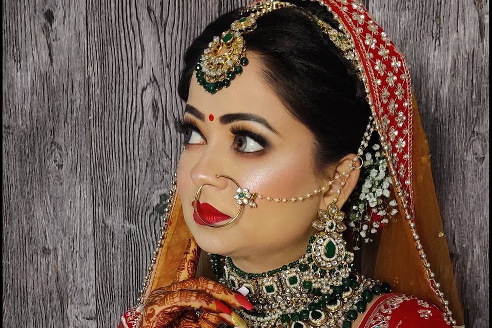 Bridal makeup