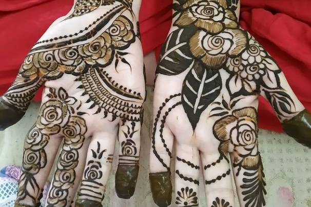 Alef Mahendi Art