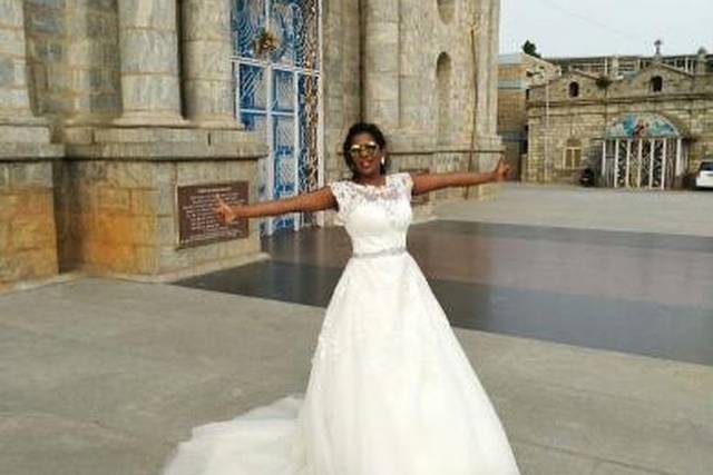 Estelle Bridal • Custom Wedding Gowns. Prom 👗 (@estellebridal) • Instagram  photos and videos