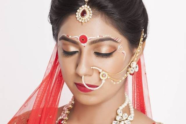 Bridal makeup