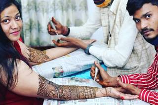 Man Pasand Mehndi Artist