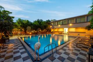 Fressia By Express Inn