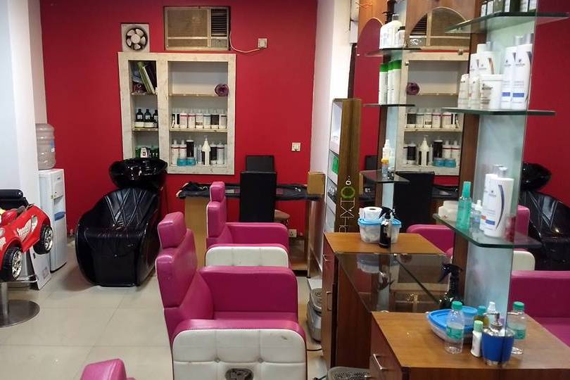 Saleem Hair Studio By Schwarzkopf