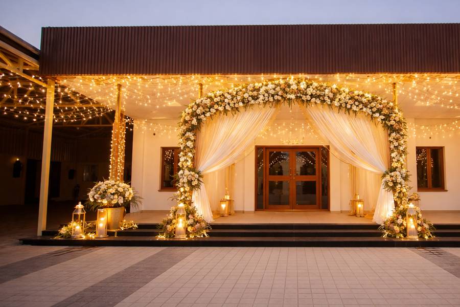 Entrance decor