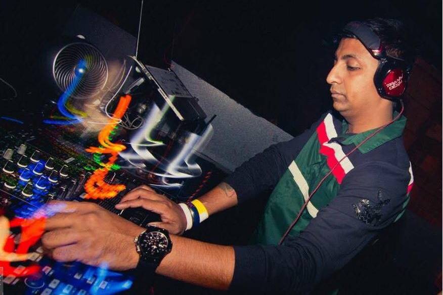 DJ Pranav Desai