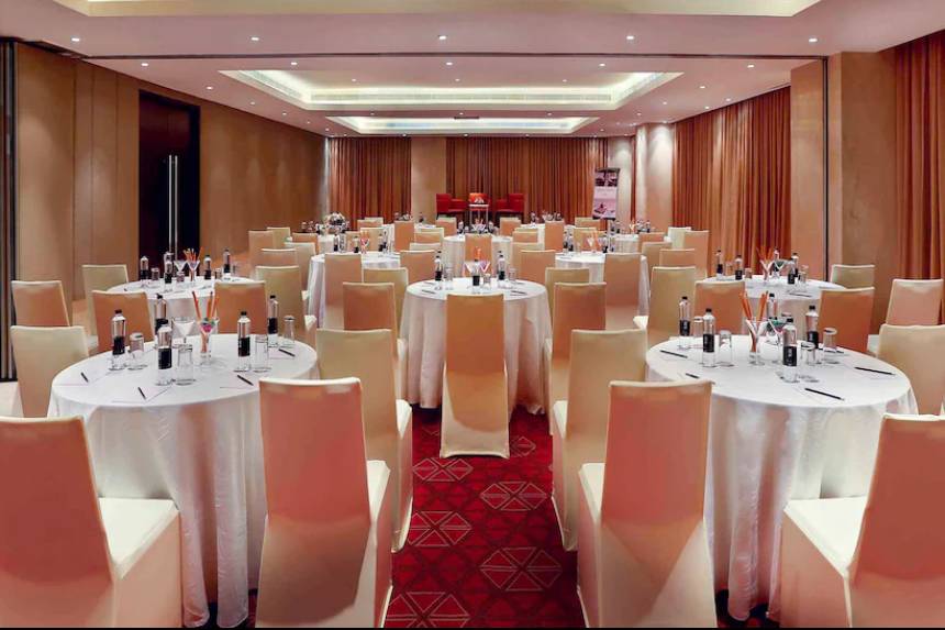 Banquet hall