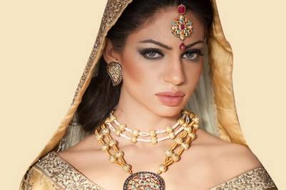 Studio 11 Salon & Spa, Gachibowli