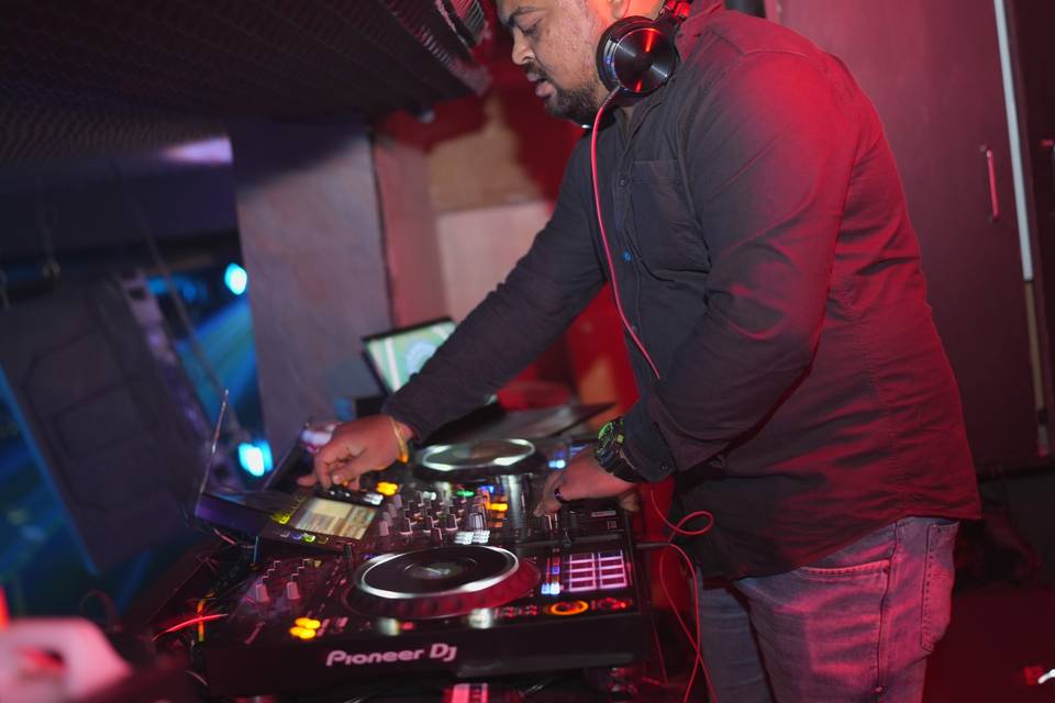 DJ Amit Kolkata